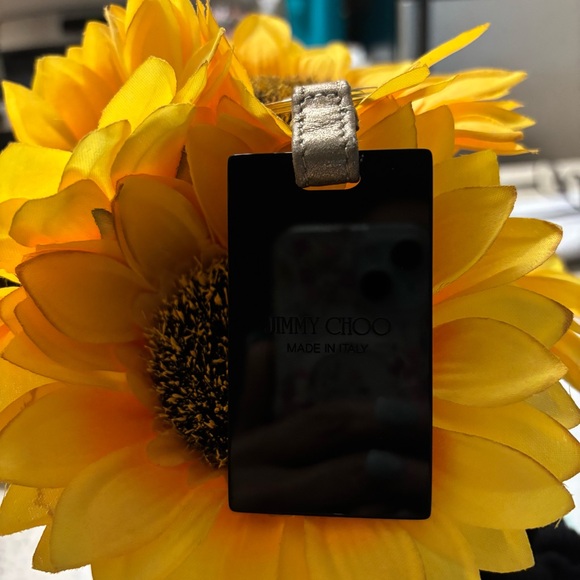 Brand New Jimmy CHOO Keychain GOLD Sparkles on one side and BLACK on the other. - Picture 6 of 6